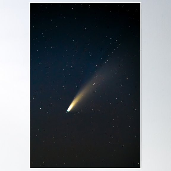 Comet Neowise Poster Wall Art, Modern Wall Decor, 8x12 UNFRAMED