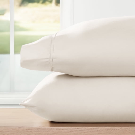 Super Soft Pillowcase 2-Pack Set Ivory Standard/Queen Size Bedding by Comfort Canopy