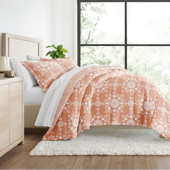 All Season Ultra Soft Comforter Set Lightweight Bedding in Daisy Floral for King/Cal King by Comfort Canopy