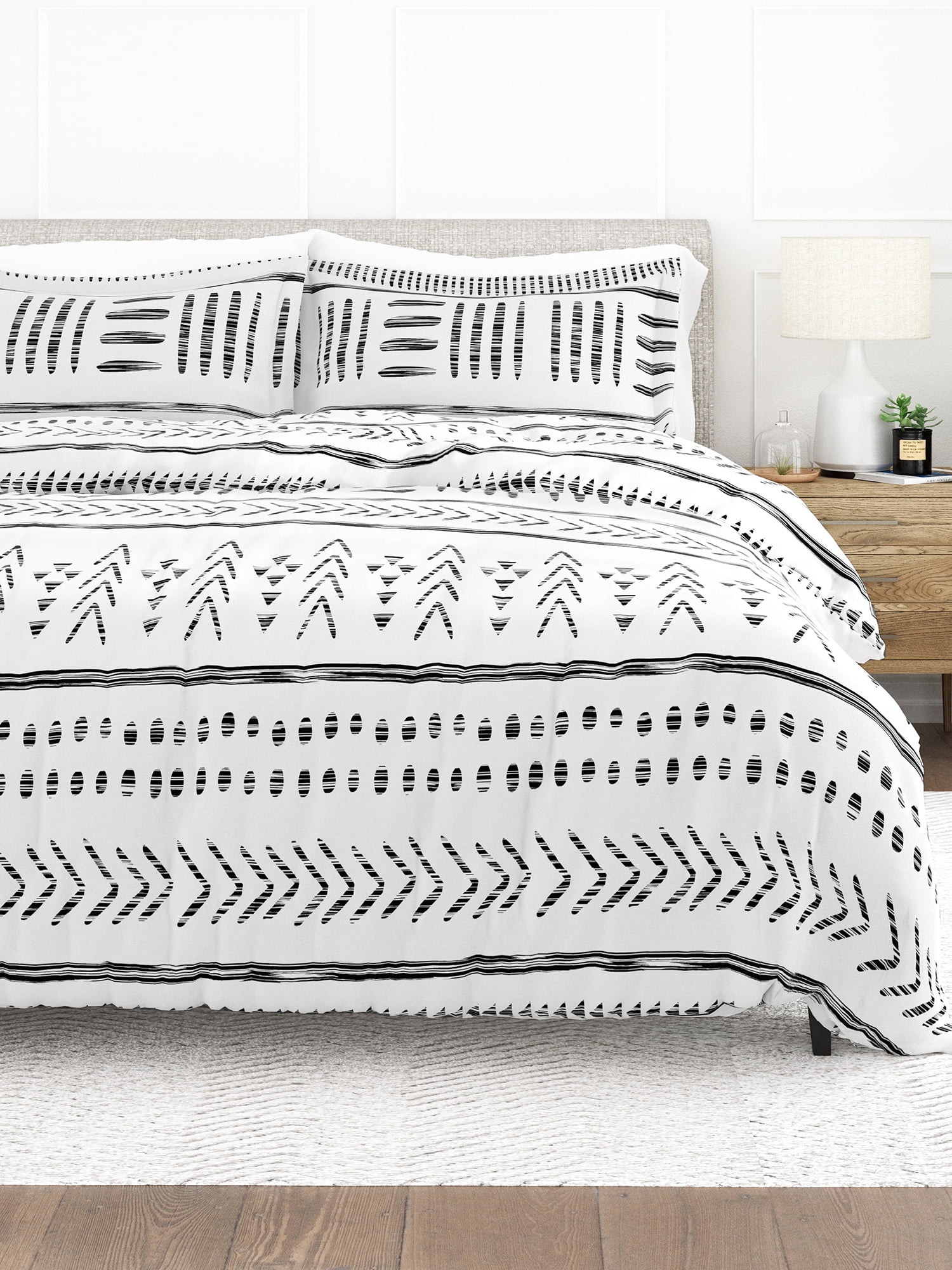 Gray Arrow Dreams Pattern Full/Queen Microfiber Duvet Cover Set