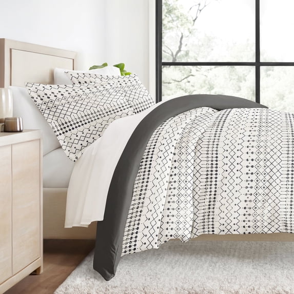 Duvet Covert Set - Ultra Soft - Gray Etched Gate for Queen Size Bedding by Comfort Canopy