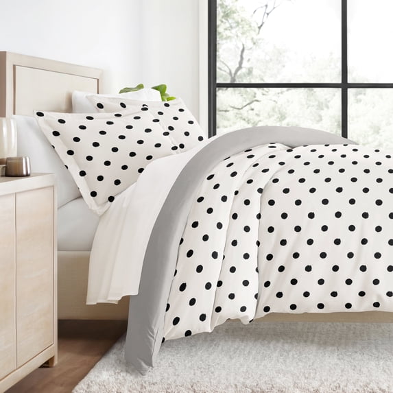 Duvet Cover Set - Ultra Soft & Breathable - Reversible Polka Dots for Queen Size Bedding by Comfort Canopy