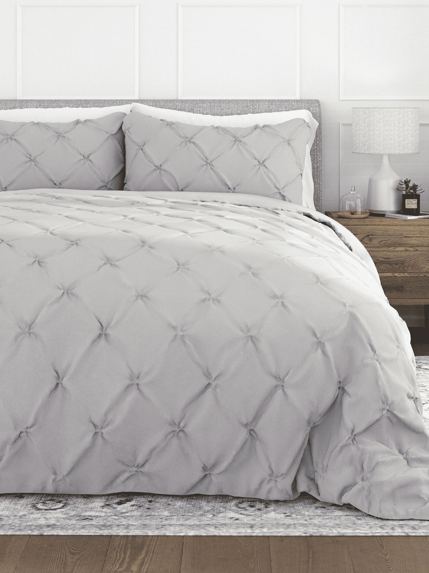 Comfort Canopy - 3 Piece Light Gray Pinch Pleated Duvet Cover Set with Shams for Queen Size Bedding