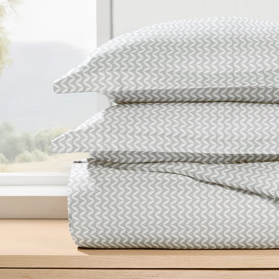 Duvet Cover Set - Ultra Soft & Breathable - Light Gray Chevron for Twin Size Bedding by Comfort Canopy