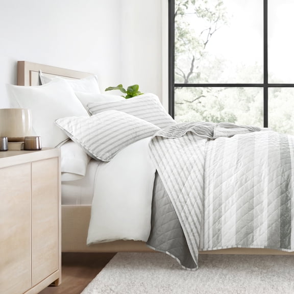 Ultra Soft Lightweight Quilt Sets in Summer Stripes Light Gray for Twin/TwinXL Bedding by Comfort Canopy