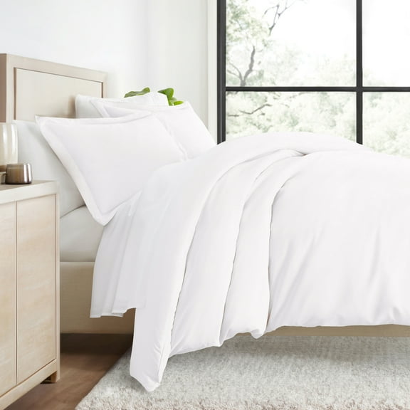 Ultra Soft & Breathable - Duvet Cover Set - Full/Queen White Bedding by Comfort Canopy