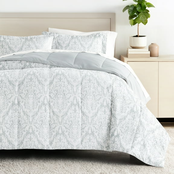Comfort Canopy - California King Bedding Bundle, Patterned Microfiber Comforter and Solid Sheet Set in English Countryside Light Blue