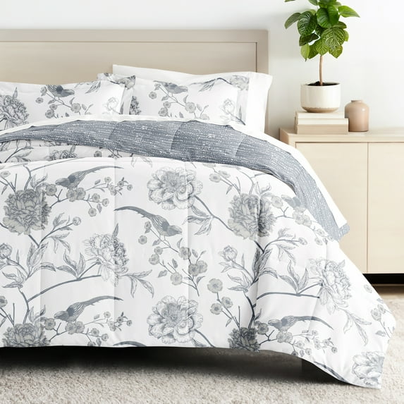 Comfort Canopy - Full Bedding Bundle, Patterned Microfiber Comforter and Solid Sheet Set in Molly Botanicals Light Blue