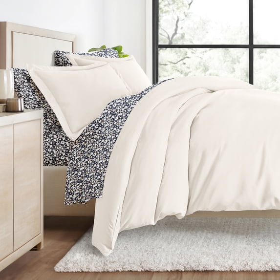 Comfort Canopy - King Bedding Bundle, Solid Duvet Cover Set, White Comforter and Patterned Sheet Set