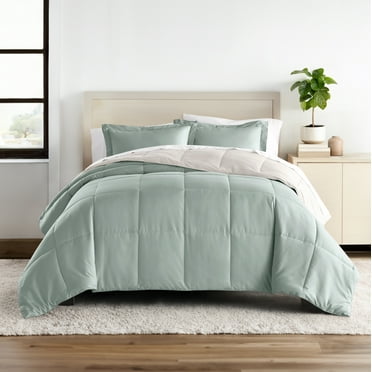 Comfort Canopy - Reversible Eucalyptus/Natural Lightweight All Season Down-Alternative Comforter for Queen Size Beds
