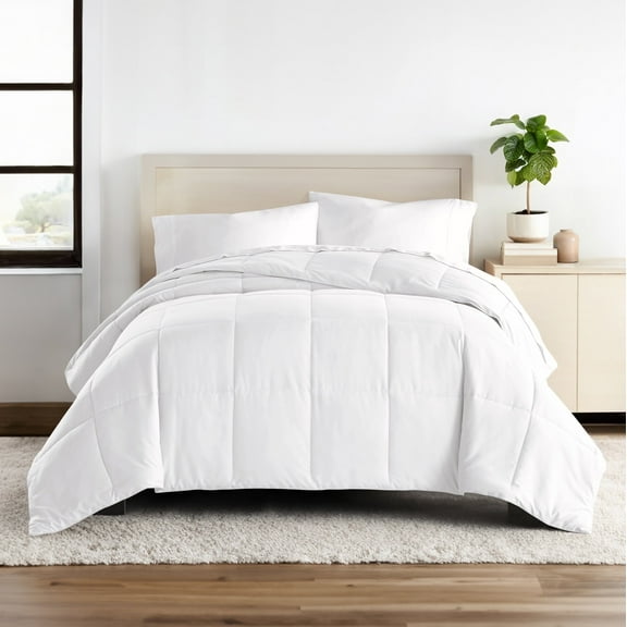 Breathable Cool Comforter All Season Lightweight Down-Alternative Solid White for Full/Queen Size Bedding by Comfort Canopy