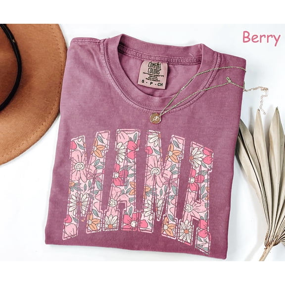 Comfort Colors Boho Floral Mama T-Shirt, Trendy Oversized Mom Tee, Cute Mother’s Day Gift