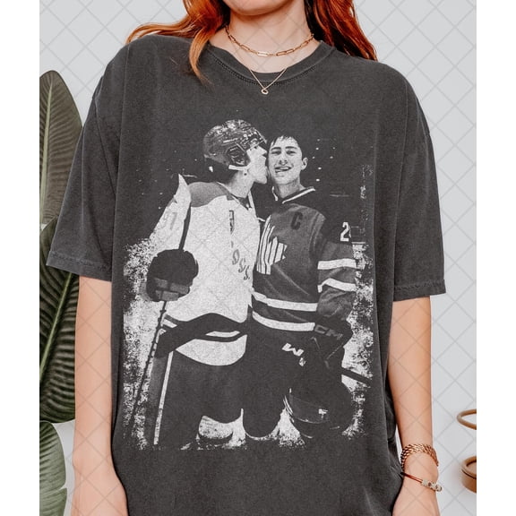 Comfort Colors Hudson Williams Connor Storrie Shirt Vintage T-Shirt, Gift For Woman and Man Unisex T-Shirt