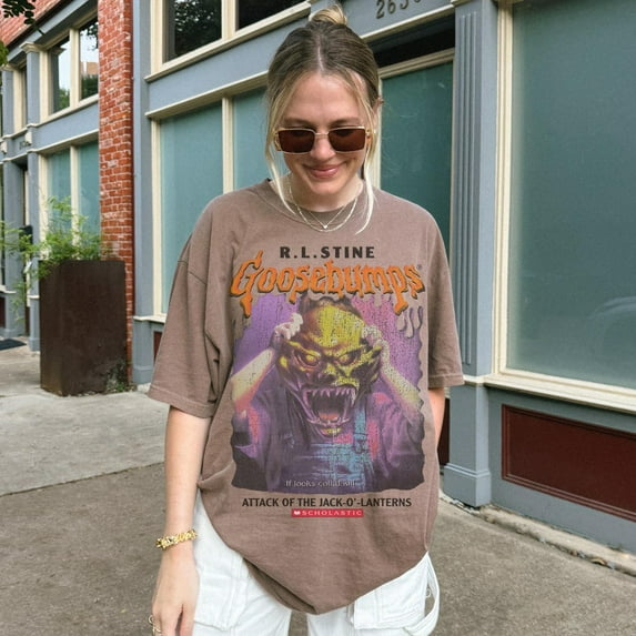 Comfort Colors Spooky Season T-Shirt, RL Stine Goosebumps Shirt, Vintage 90s Y2k Unisex Halloween Tee,Espresso Color,Size M