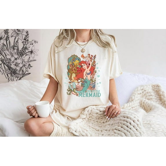 Comfort Colors The Little Mermaid T-Shirt, Women's Little Mermaid Ariel Shirt, Disneyland Trip ,Ivory color,size M