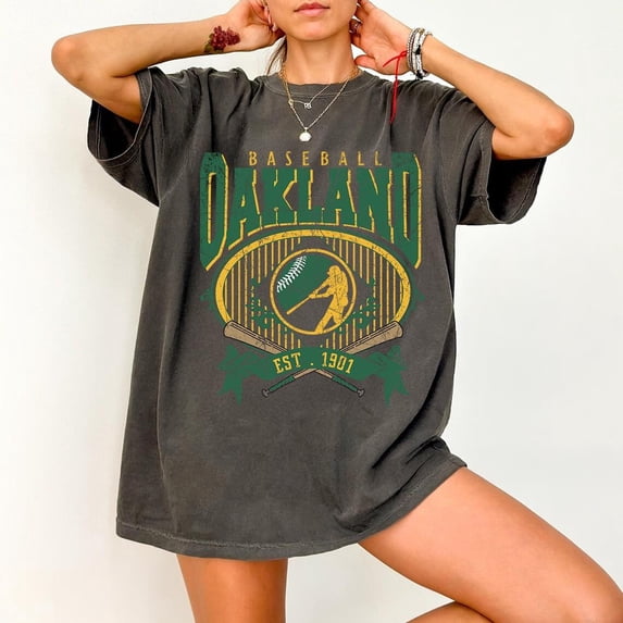 Comfort Colors Vintage Oakland Baseball T-shirt, MLB Retro Style Athletics Shirt,Pepper color,size L