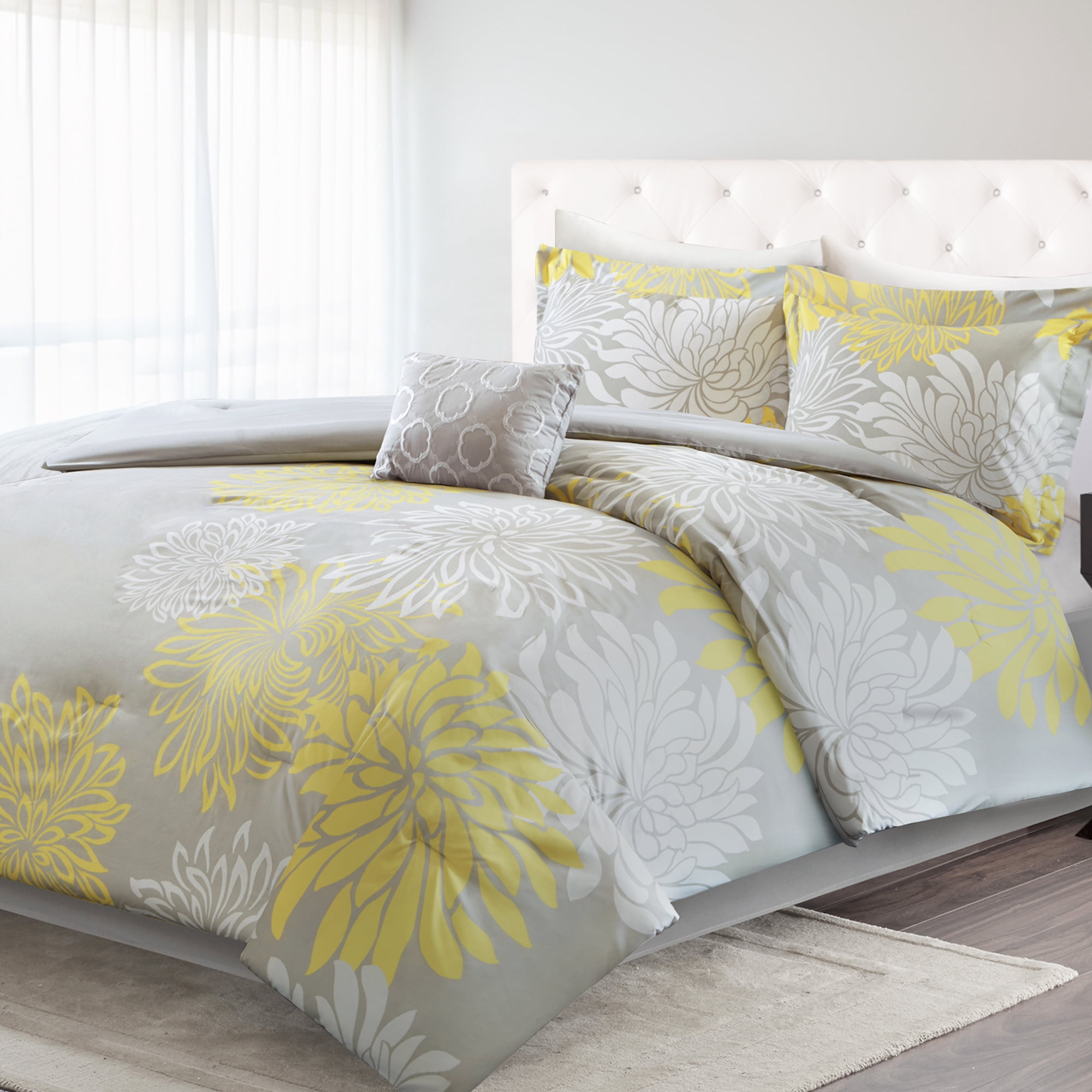 Regency Heights Queen Size Comforter Set, 5-Piece Floral Bedding Set for All Season, Yellow Queen Comforter Set with Bed Skirt