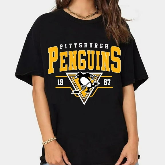Comfort colors Vintage 90s Pittsburgh Hockey T-Shirt, Penguins Shirt, Unisex