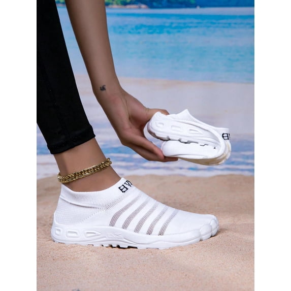Comfortable Couple's Water Shoes for Barefoot Lovers, Soft-Soled Beach Sandals for Swimming & Diving