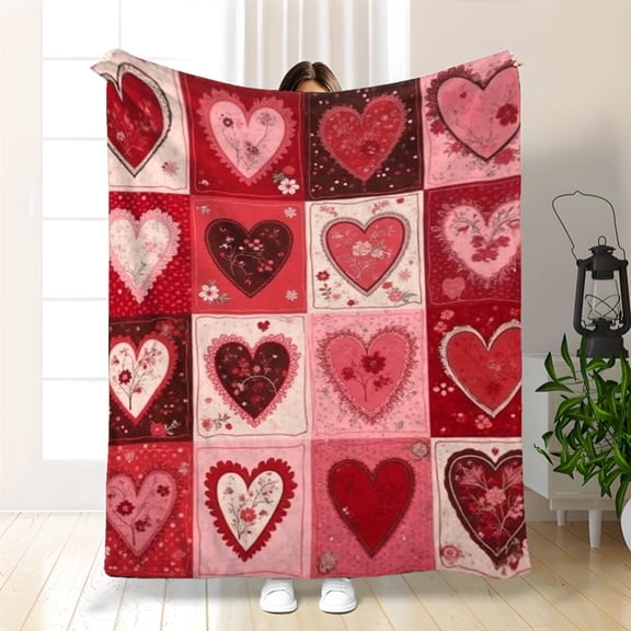 Comfortable Patchwork Heart Flannel Blanket - Soft All-Season Luxury Bedspread, Red and Pink Heart Pattern, Floral and Geometric Patterns