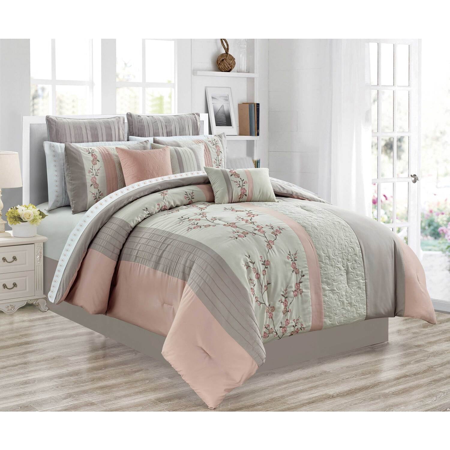 Full Size Multicolor Microfiber 7-Piece Comforter Set