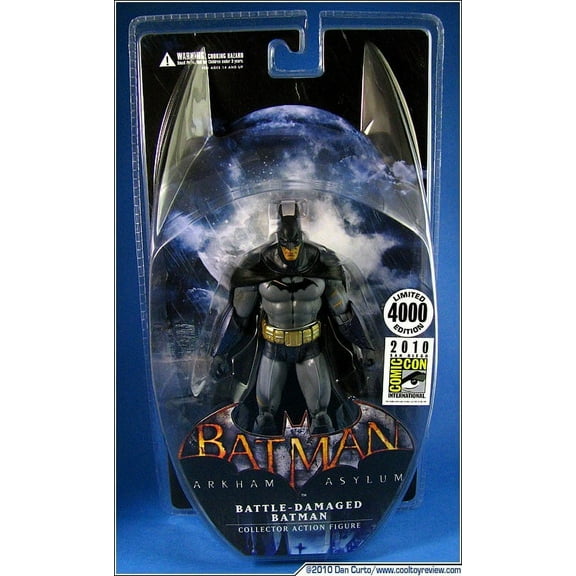 Comics 2010 SDCC San Diego ComicCon Exclusive Arkham Asylum Battle Damaged