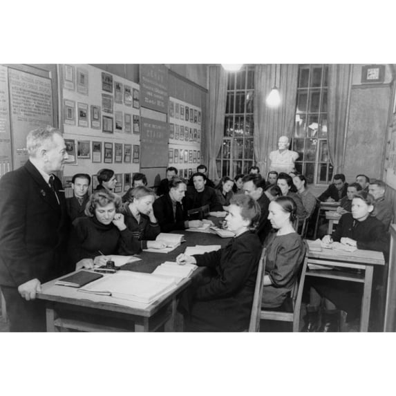 Communist Party Evening Class At A Moscow Factory. The Meeting Room Has A Bust Of Lenin. - History (36