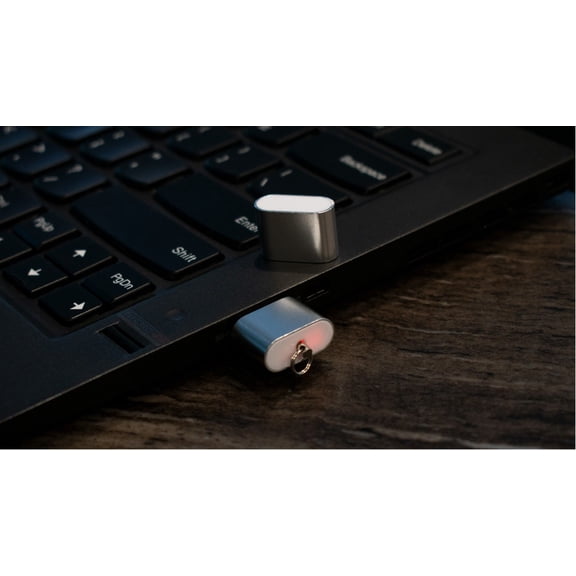 Compact Metal MicroSD Reader Provides Data Storage works for Mac