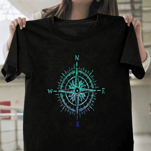 Compass Boat Captain Boating Pontoon Nautical Sailor Gift Unisex T-Shirt, up to size 3XL.
