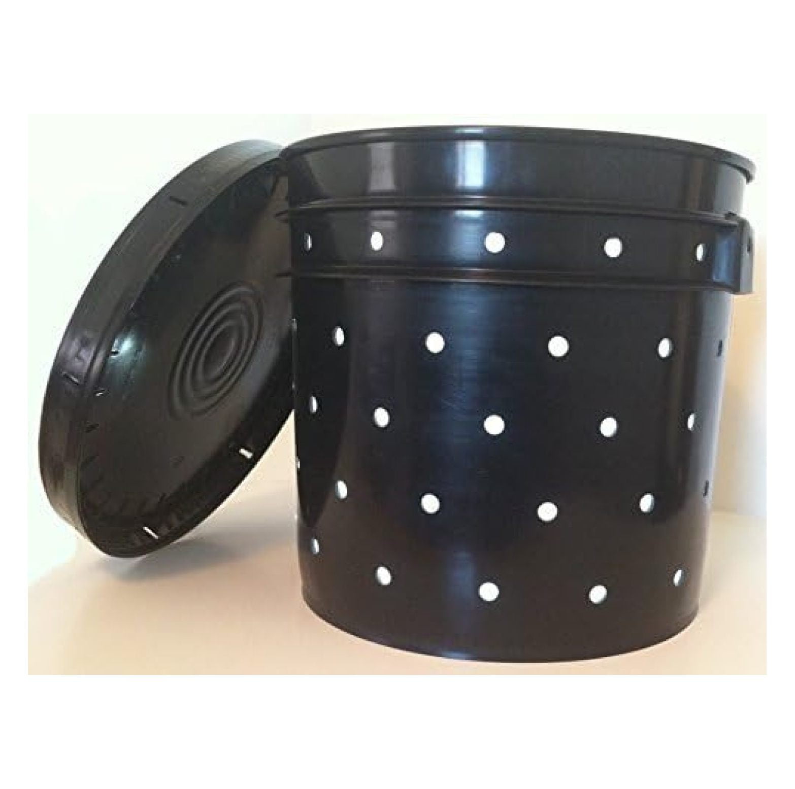 Compost Worm Tower Worms Compost Directly in Your Garden Worm Pail