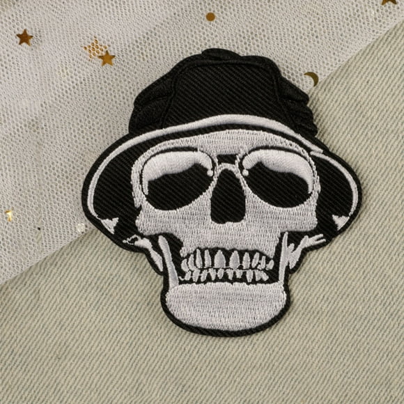 Computerized Embroidery Cloth Iron on/Sew on Patches Costume Accessories Appliques Skull Black 77x75mm