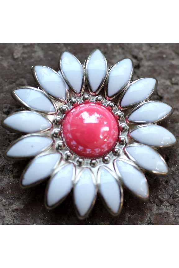 Concho 4 Conchos Rhinestone Horse Saddle Western Bridle Pink Screw Back Co135