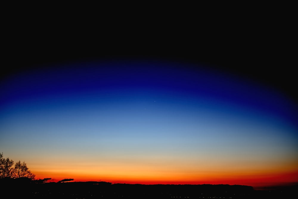 Conjunction of Mercury and Saturn at dawn near Regensburg Germany Canvas Art - Reinhold WittichStocktrek Images (18 x 12)