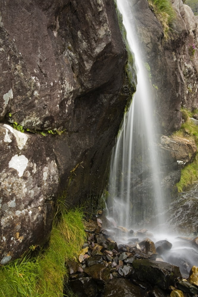 Connor Pass Dingle Peninsula County Kerry Ireland Waterfall Canvas Art - Richard Cummins Design Pics (11 x 17)