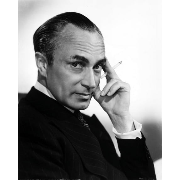 Conrad Veidt in Black Suit Close Up Portrait Photo Print (8 x 10)