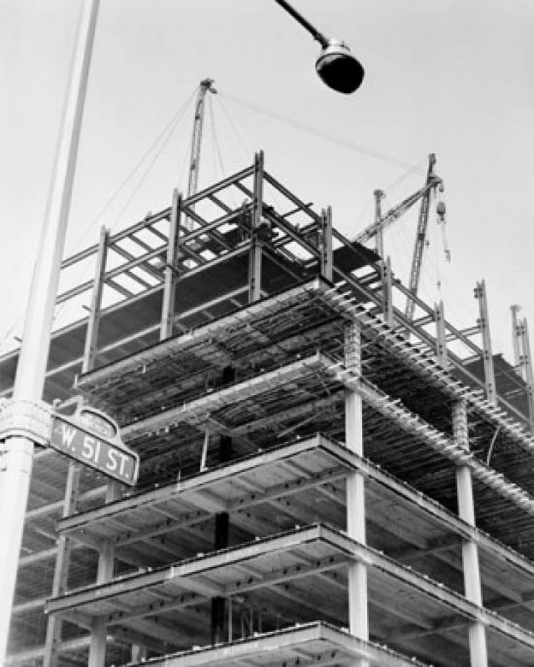 Construction of theTime-Life Building New York City New York State USA Canvas Art - (18 x 24)