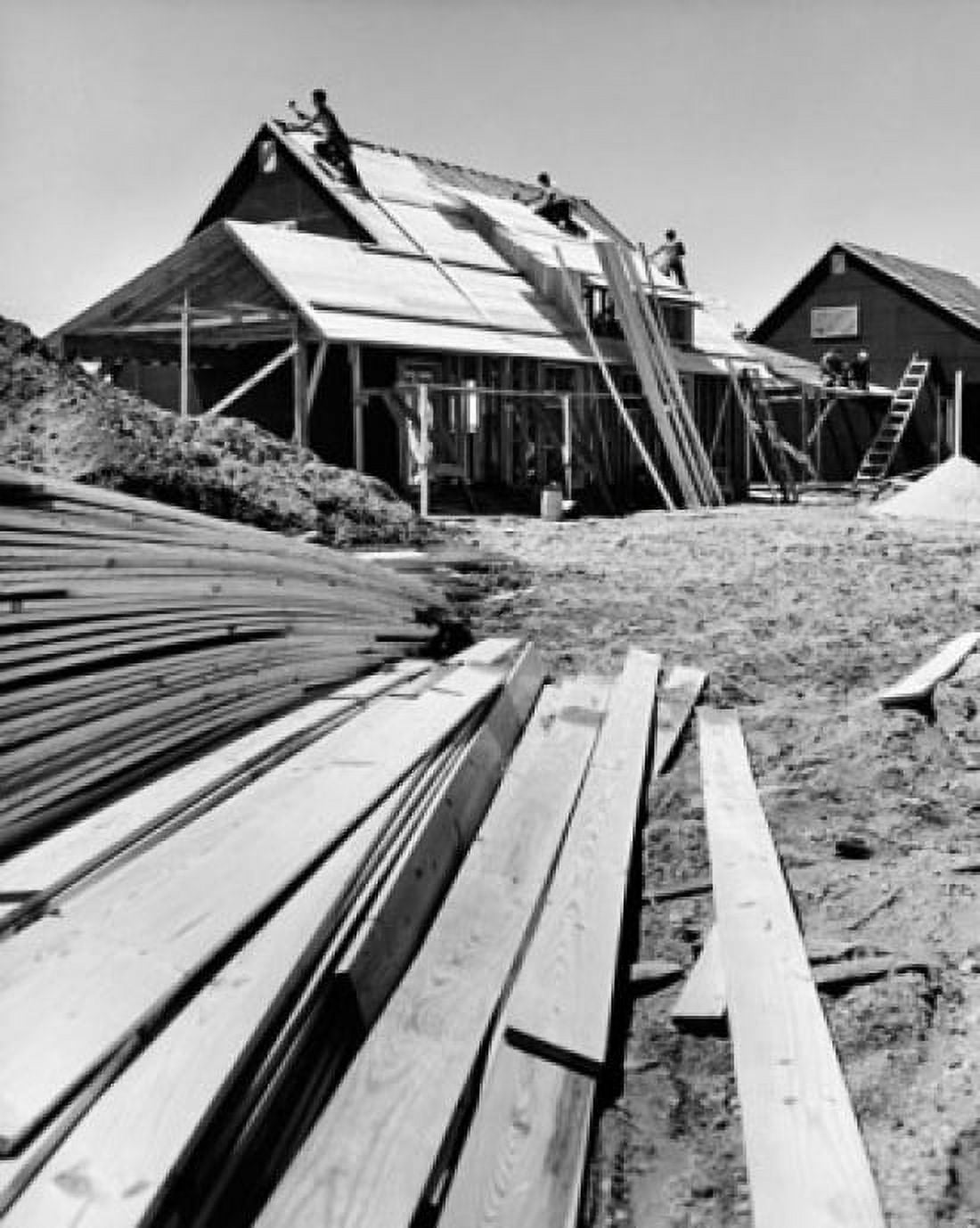 Construction workers building a house Canvas Art - (18 x 24)