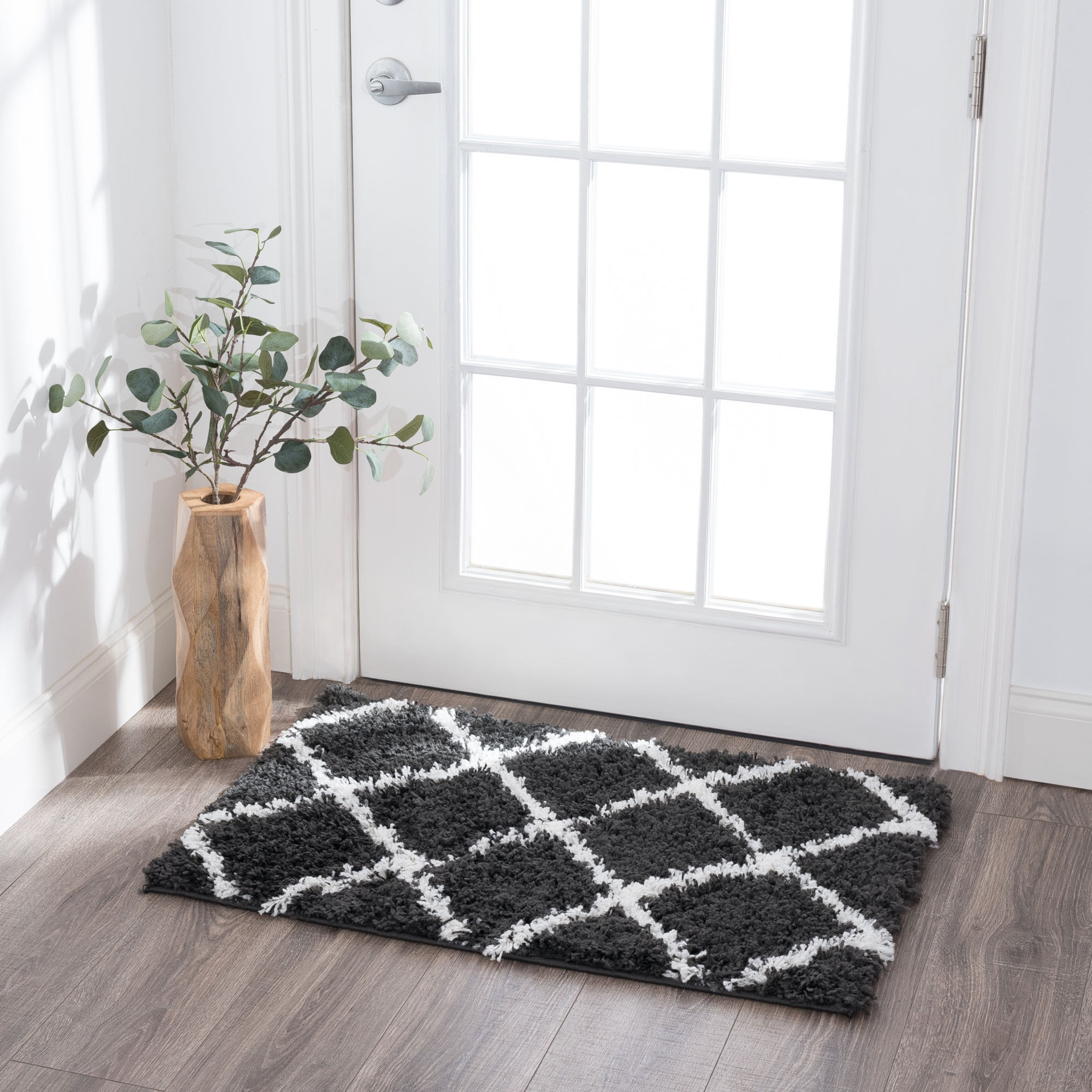Jersey Shag Contemporary Diamond Dark Gray and White Polypropylene Indoor Area Rug, 2'x3' Rectangle