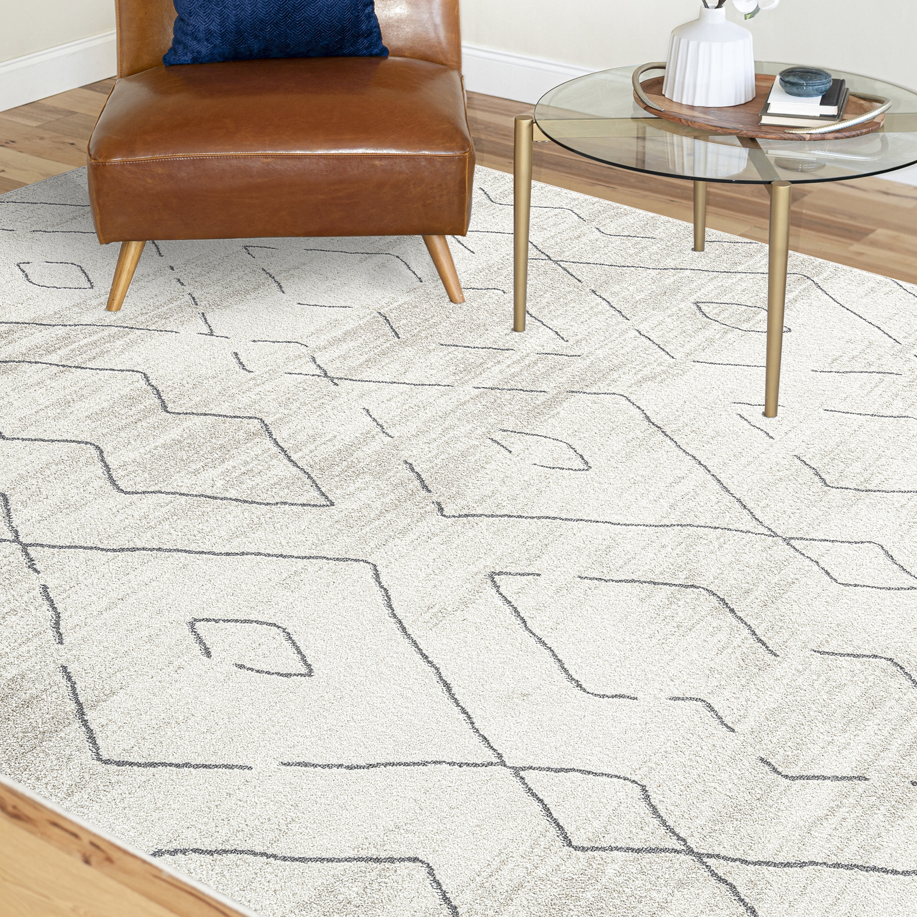 Contemporary 5x8 Area Rug (5'3'' x 7'3'') Geometric Cream, Gray Living