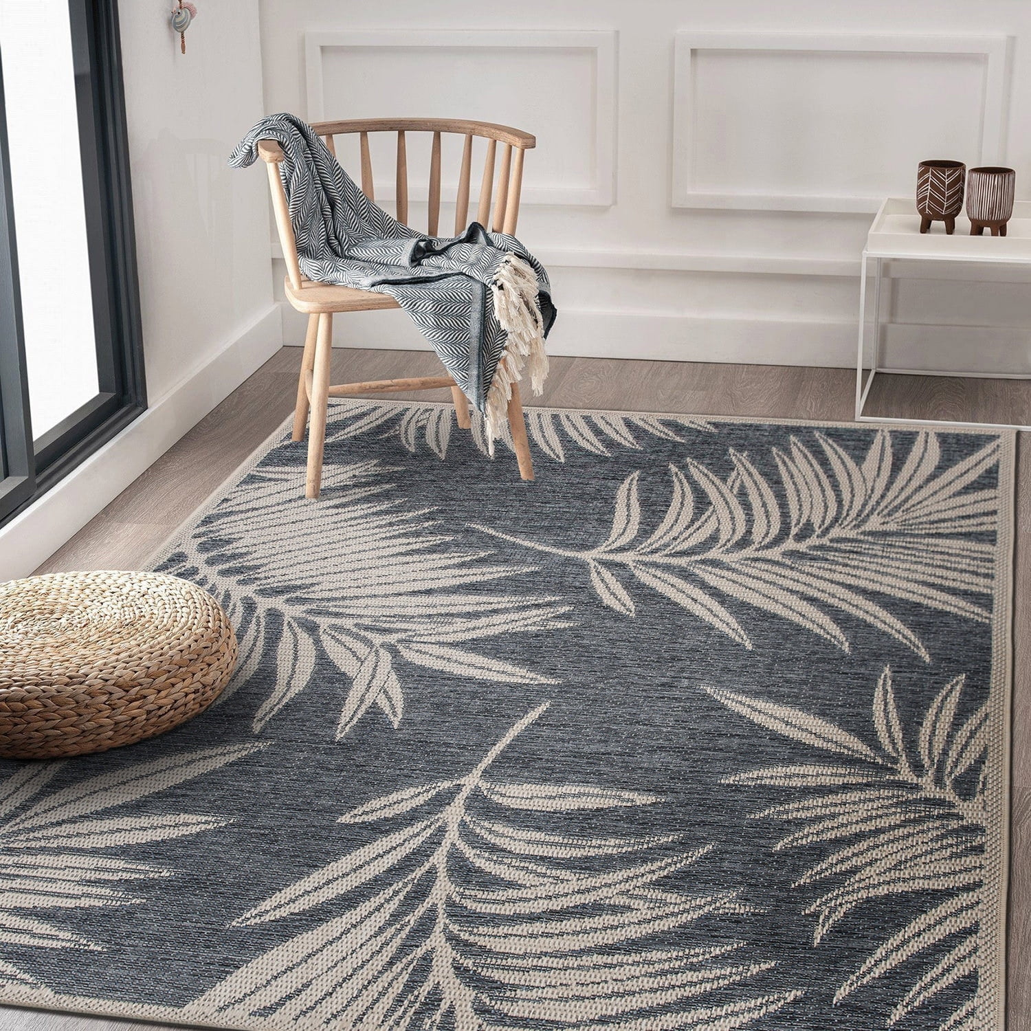 Blue Floral 5' x 7' Reversible Synthetic Area Rug