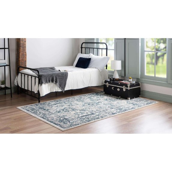 Contemporary Synnove Collection Area Rug 4'x6' - Ivory