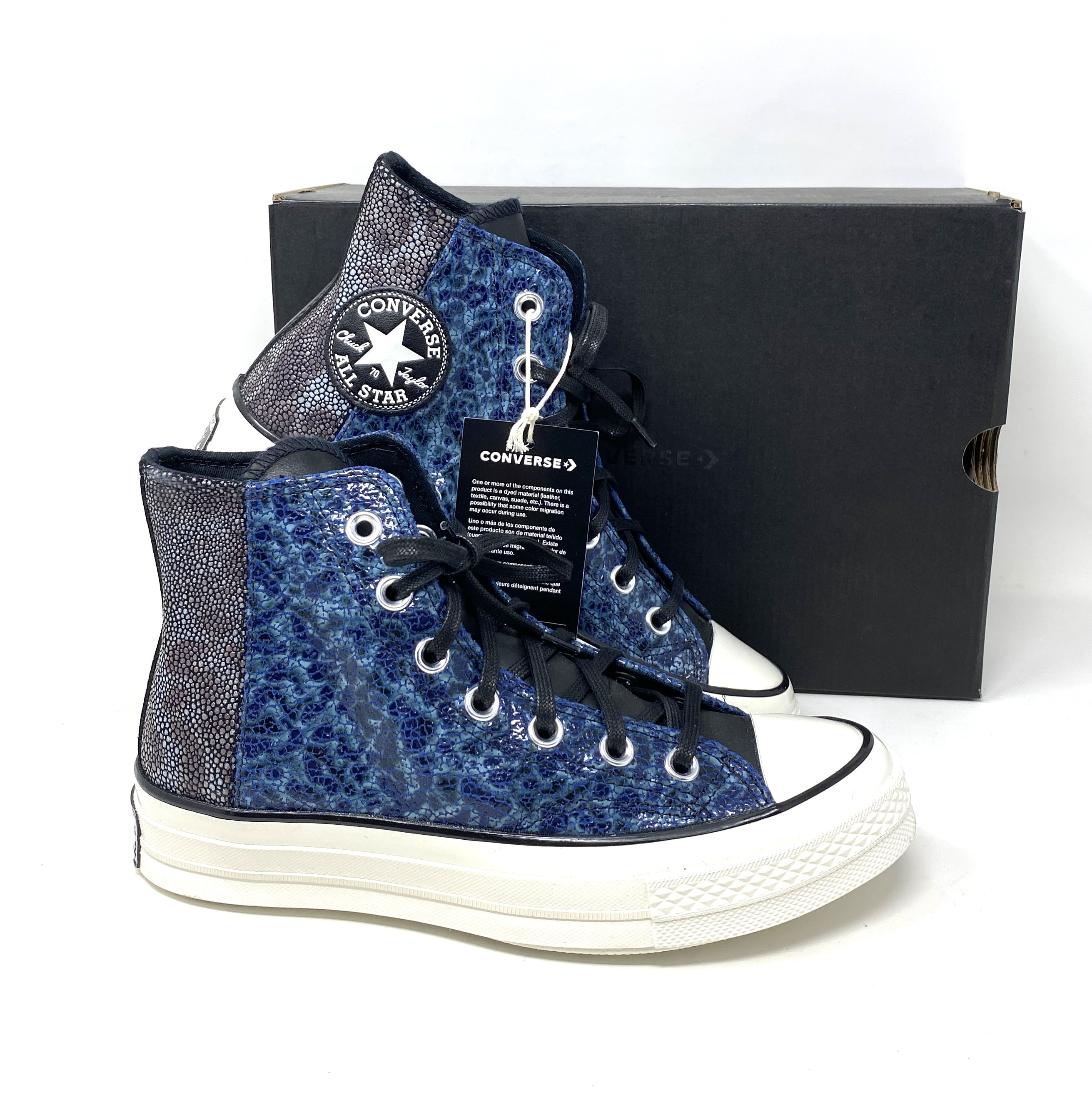 Converse all star leather blue top