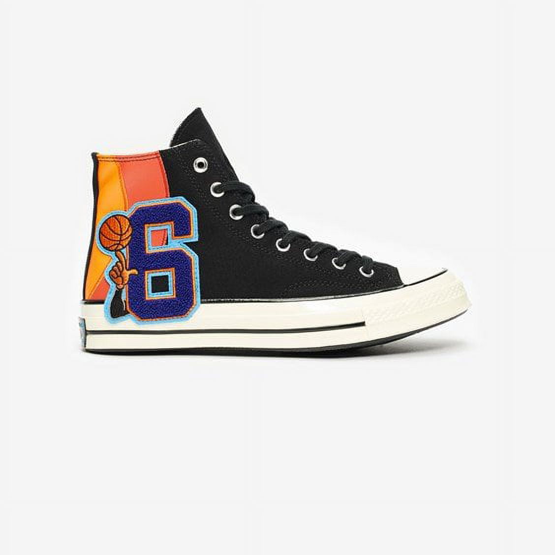 lebron james chuck taylor