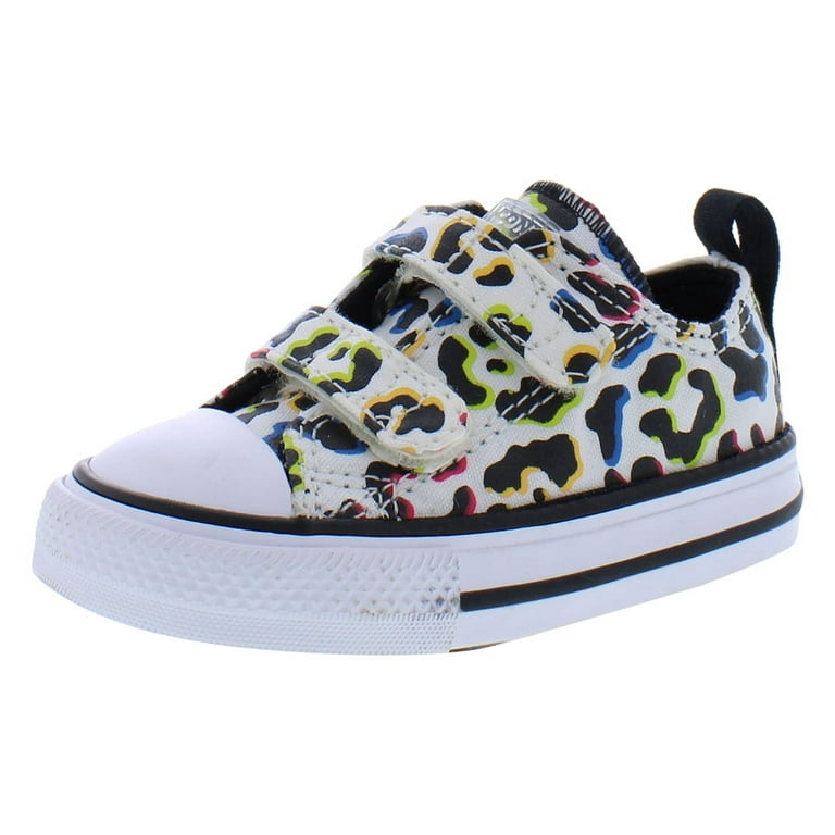 Converse Chuck Taylor All Star 2V OX Infant Toddler Shoes Size 5 Color White Black Walmart