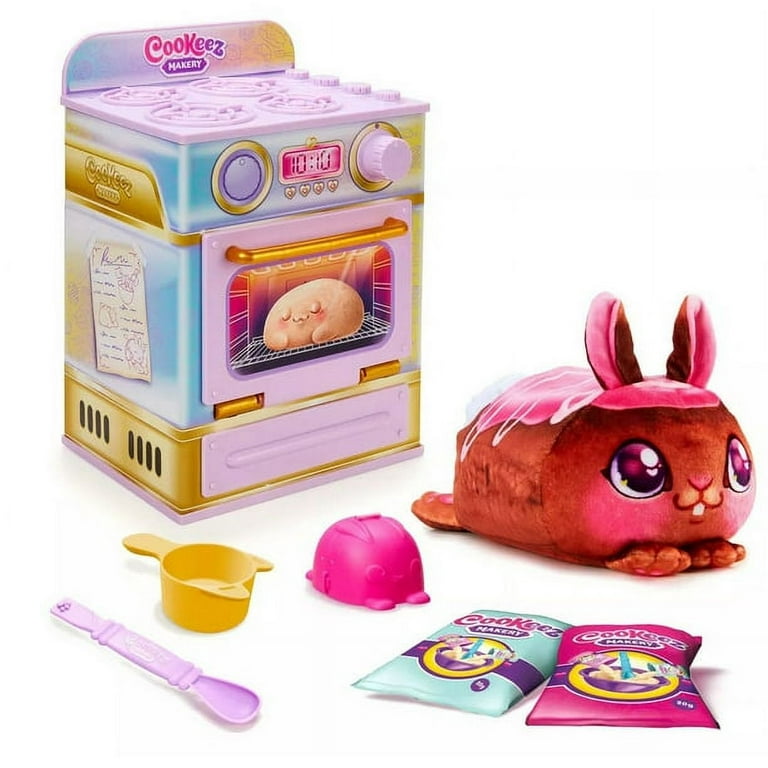 Which ONE Will Zuza Get ? Unboxing Cookeez Makery Plushie Bakery Play Oven.  