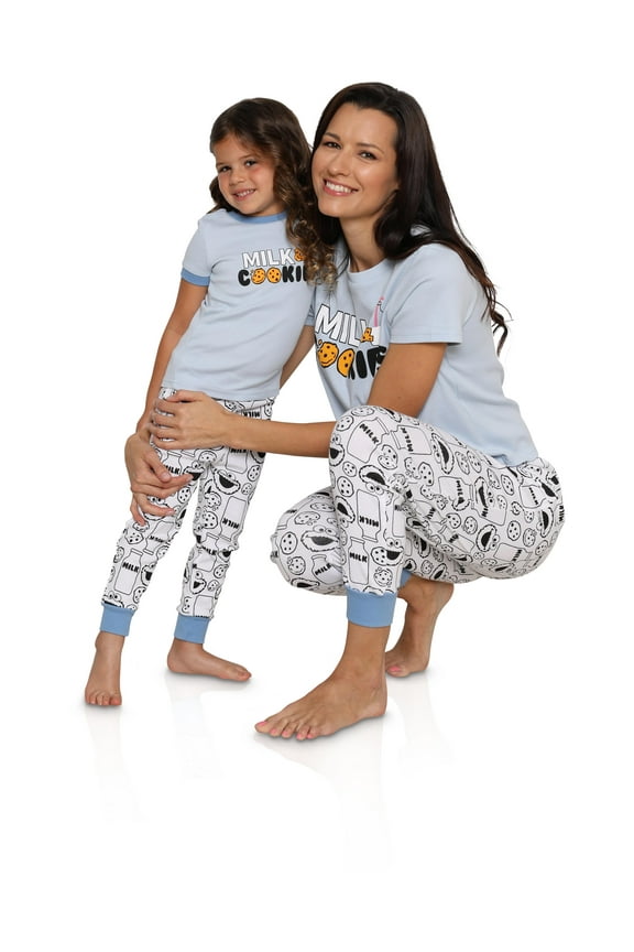Cookie Monster Family Pajama Set Womens and Girls Sleepwear, Toddler, Size: 3T