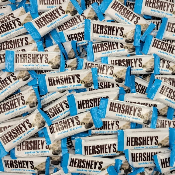 Cookies n Creme Candy - Snack Size - Chocolate Cookie Bits Coated in Smooth White Creme - Individually Wrapped - Bulk Pack - 1 Pound