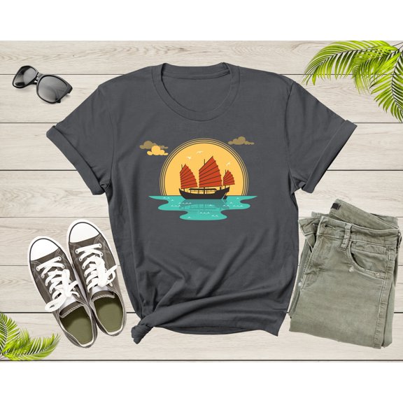 Cool Boat Sailboat Ship at Sunset Sailing in the Sea Ocean T-Shirt Sailor Boat Shirt for Men Women Kids Boys Girls Teens Graphic Gift Tshirt