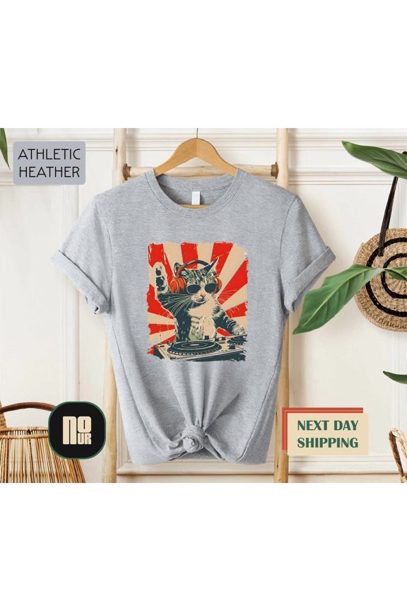 Cool Dj Cat Shirt, Cat Sweatshirt, Unique Dj Cat Kitty Hoodie, Stylish Cat Lover T-Shirt, Music Lover , Cat With Headphones Tee SWEATSHIRT All Size S-5XL