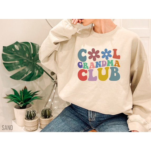 Cool Grandma Club Sweatshirt, Cool Grandma Club Sweater, Winter Sweatshirts, Grandmas Sweaters, Grandma, Cool Grandma, Mother's Day All Size S-5Xl